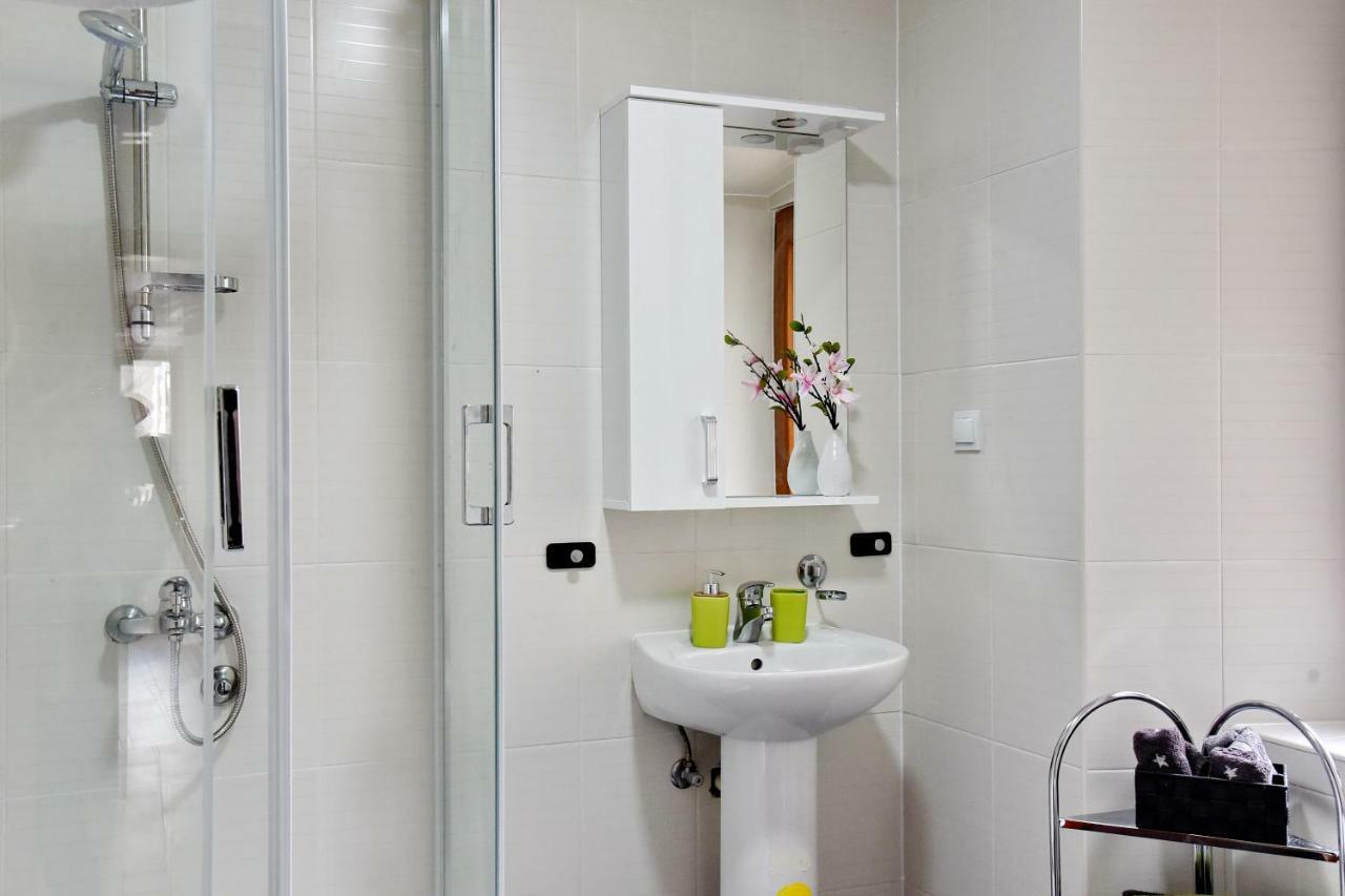 Lana & Ena Apartments كوتور المظهر الخارجي الصورة